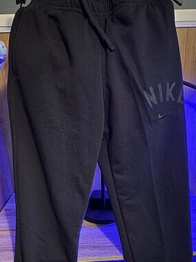 Nike NWT Men's Dri-FIT Swoosh Fleece Fitness Joggers Black Size Small